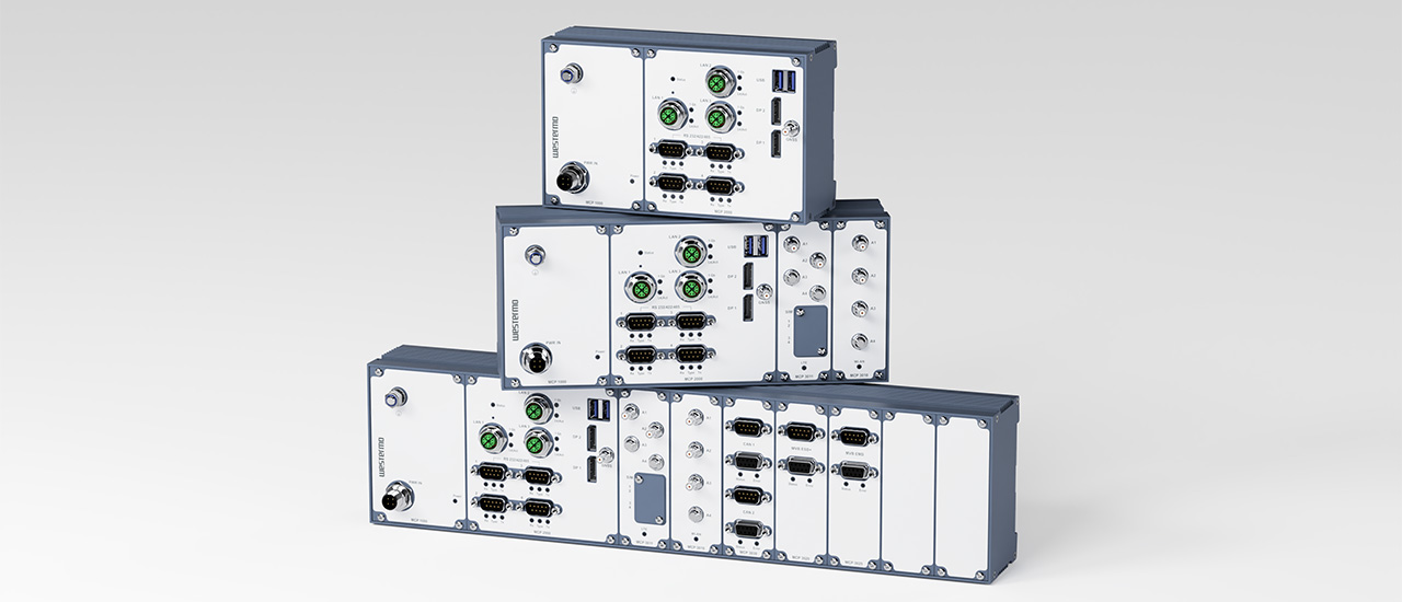 Image of the Railway Computing Platform RCP-1000 family.