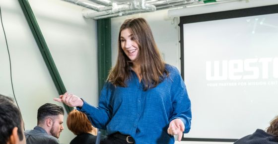 Westermo podcast host Evelina.