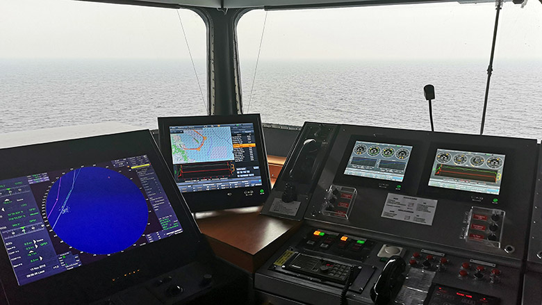 Qtagg propulsion control system installad on command bridge.